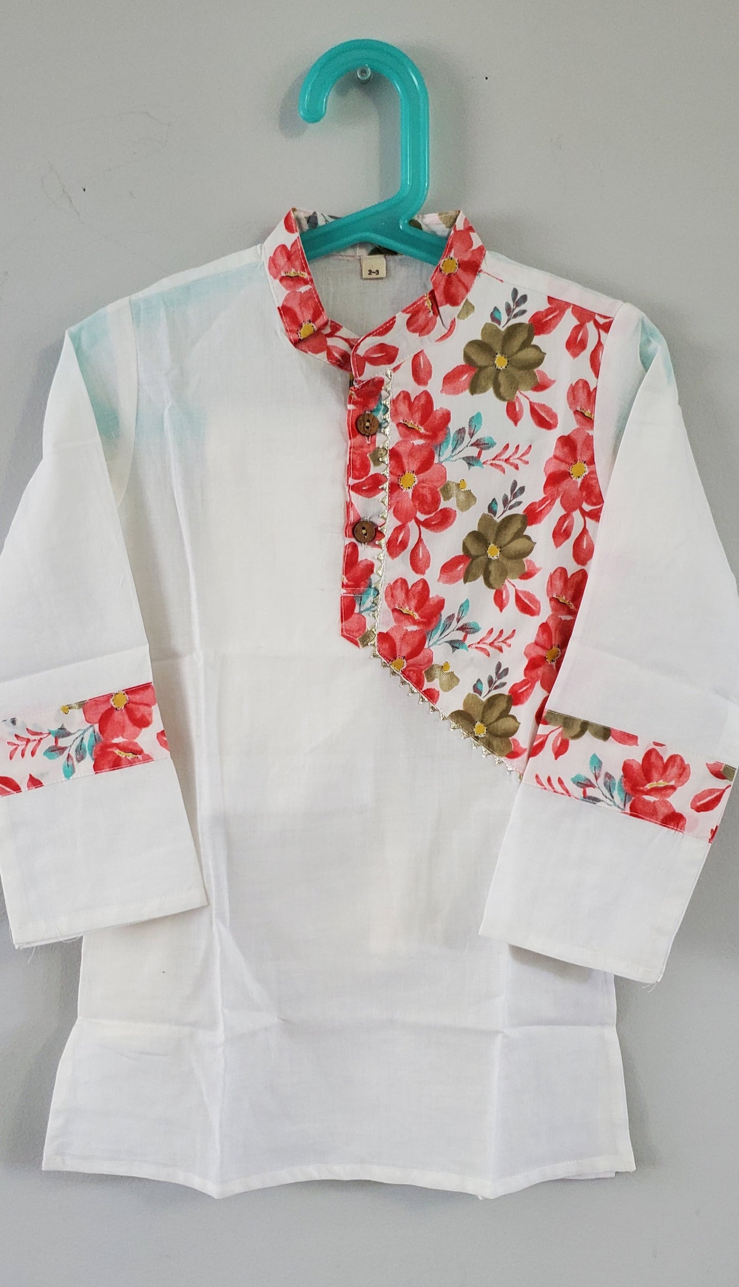 Floral side panel kurta pajama