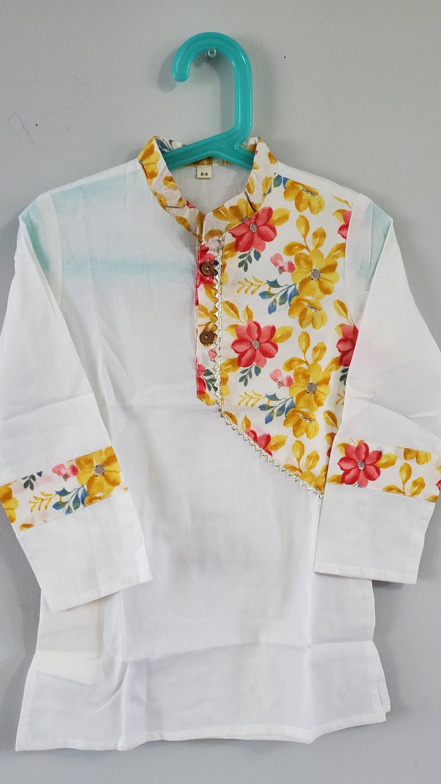 Floral side panel kurta pajama