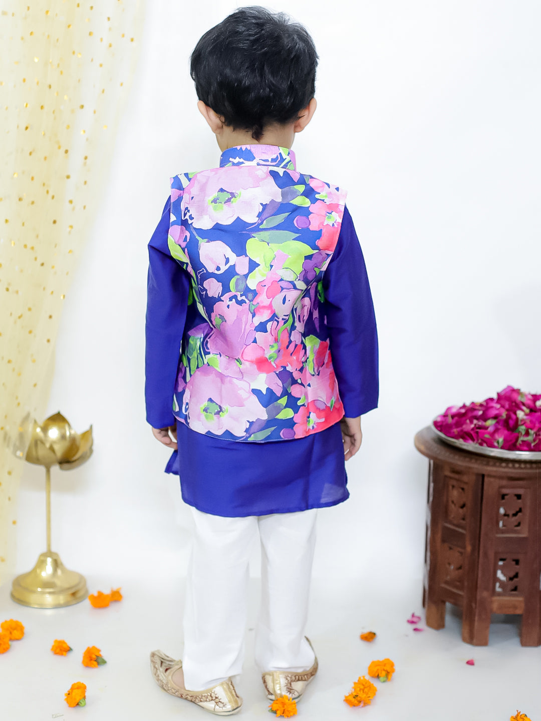 Sabrang 3 pc silk kurta-pajama
