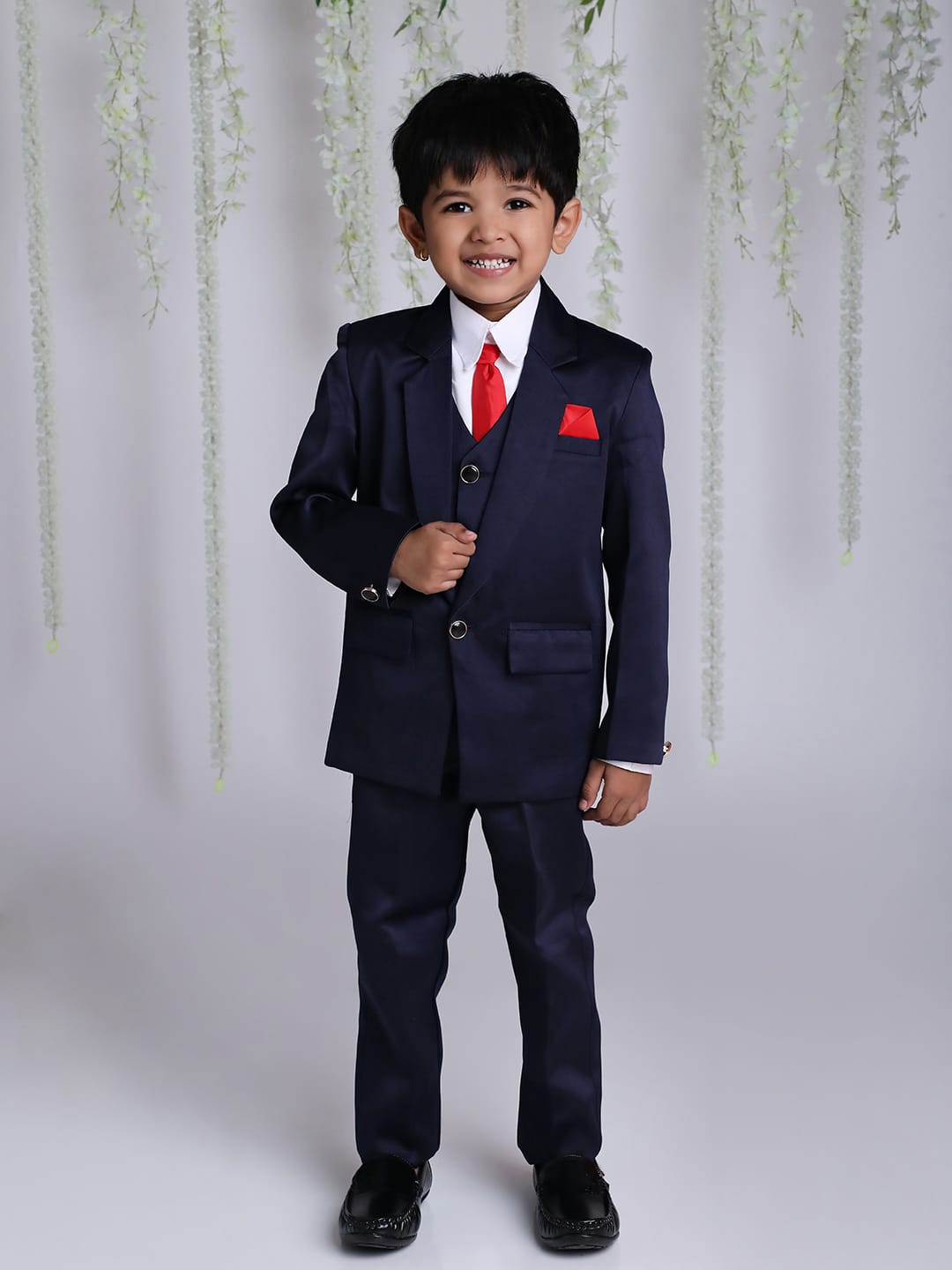 Boys 4 PC Suit with Tie