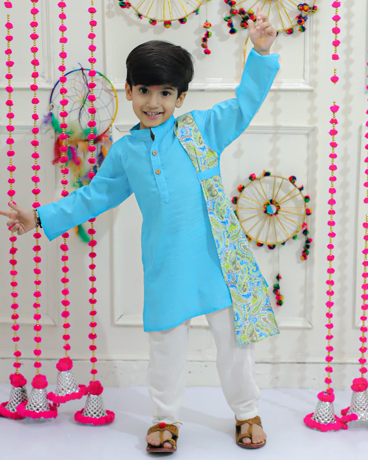 Festive Kurta pyjama with side patch details