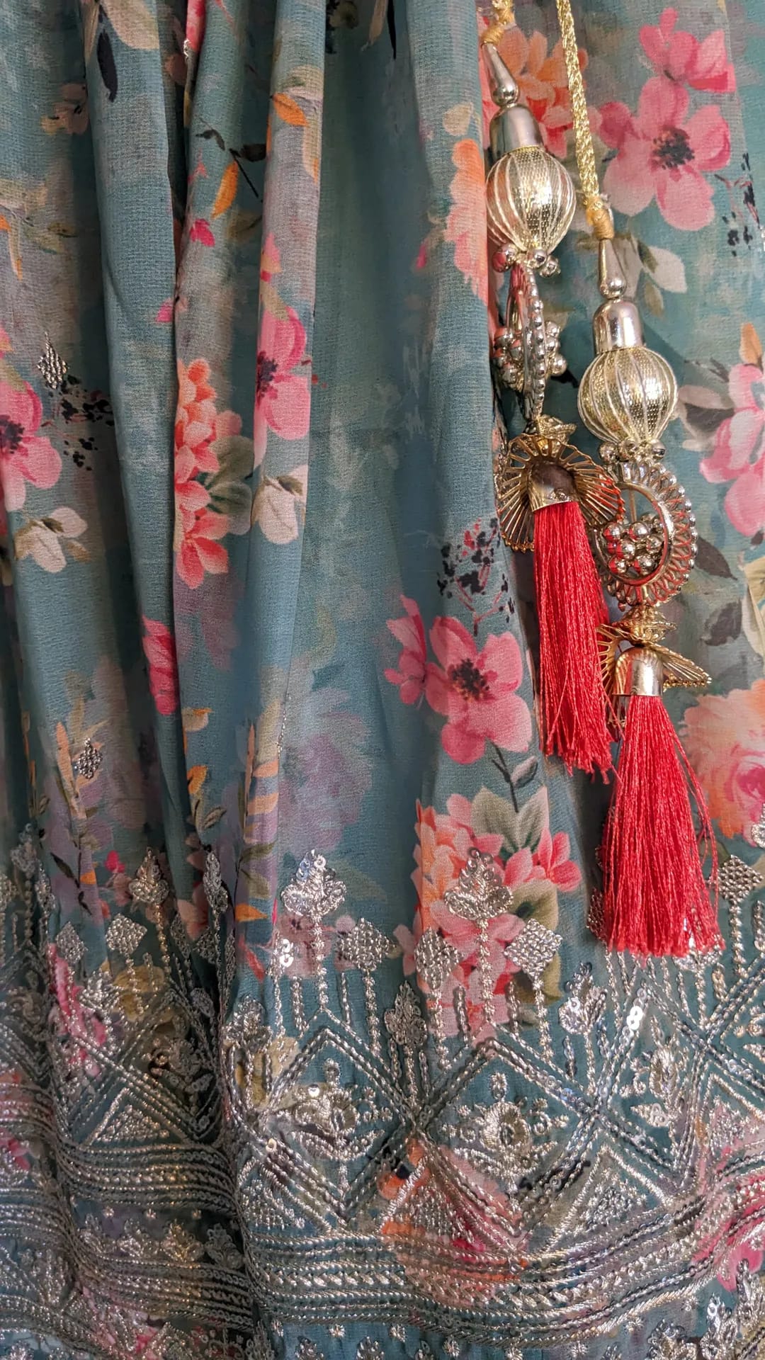 Bahaar 4 pc lehnga choli