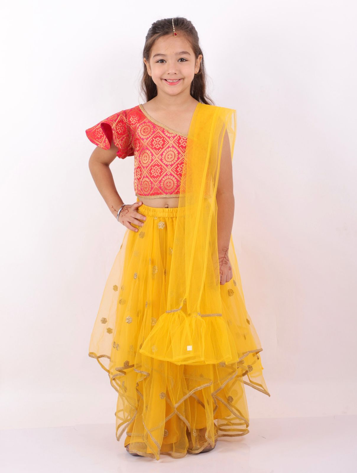Layered net Lehnga-Choli