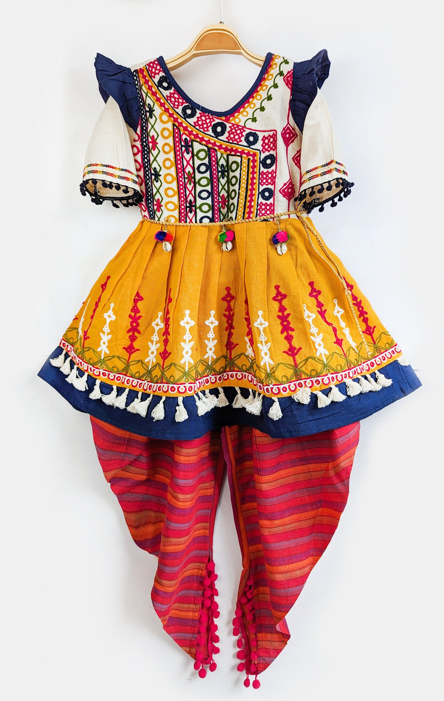 Ghoomar-Ambar Navratri kediya Dress