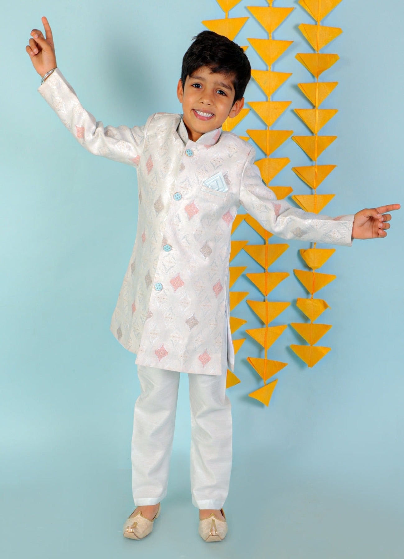 Boys Rooh Sherwani set